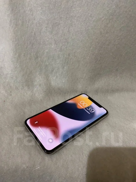 Apple iPhone X. �/�, �����, 3G, 4G LTE, 5G, ����������, NFC ����