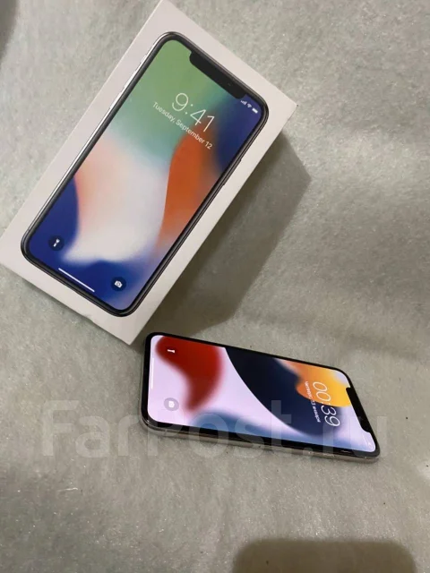 Apple iPhone X. �/�, �����, 3G, 4G LTE, 5G, ����������, NFC ����