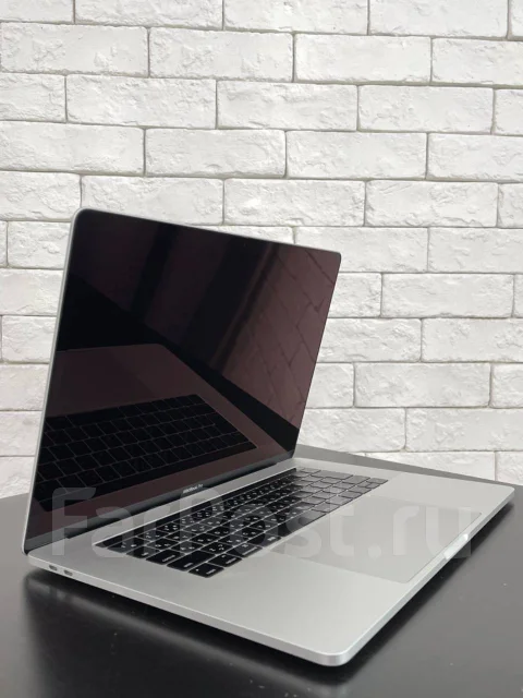 Apple MacBook Pro 15 2016 Late. 15", 2,9����, ��� 64 �� � ������, ���� 512���, WiFi: 1, Bluetooth: 1, ����������� �� 12��. ����