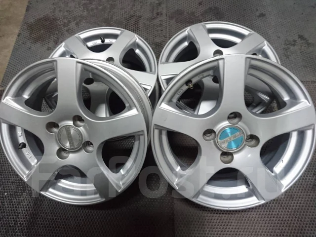 Valente. 5.5x14", 4x100, ET45 ����