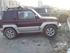Mitsubishi Pajero Junior. �������, 4wd, 1.1 (80��.�.), ������, 300 000����. �� ����