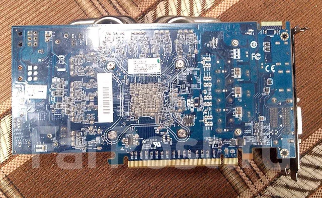 Radeon HD 6850 ����