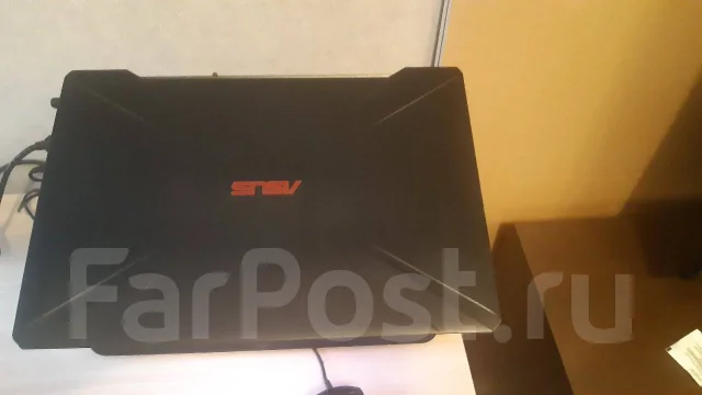Asus TUF Gaming FX504. 15.5", 2,6����, ��� 16 ��, ���� 1 500���, WiFi: 1, Bluetooth: 1, ����������� �� 10��. ����