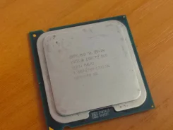 Intel Core 2 Duo E8400 ����