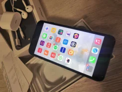 Apple iPhone 7 Plus. �/�, ������, 3G, 4G LTE, NFC ����
