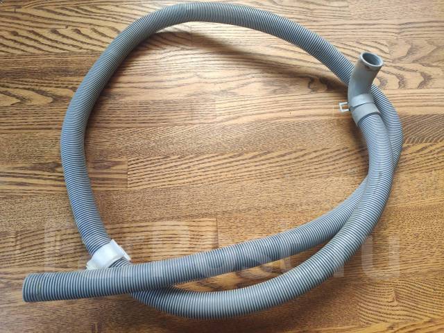 Сливной шланг от стиральной машинки LG F1058ND5, б/у, в наличии. Цена ...
