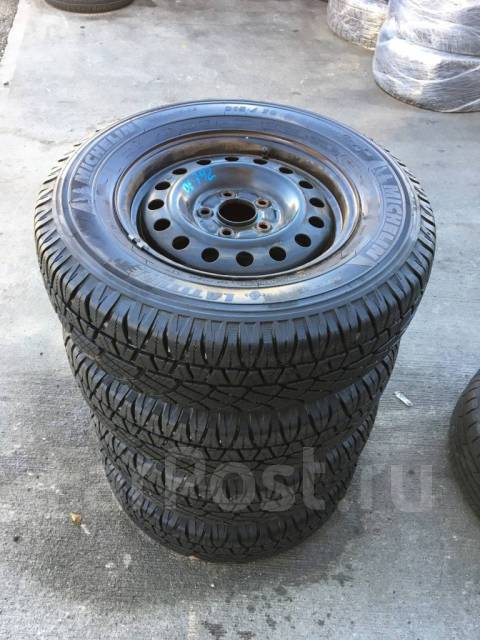 Комплект летних колёс на железных дисках 215 70 15. DE-792 Michelin ...