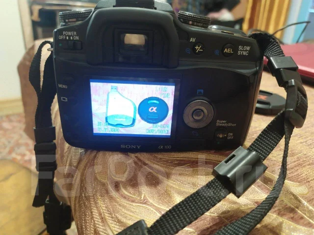 Sony Alpha DSLR-A100 Kit. ���: 14� � ����� ����