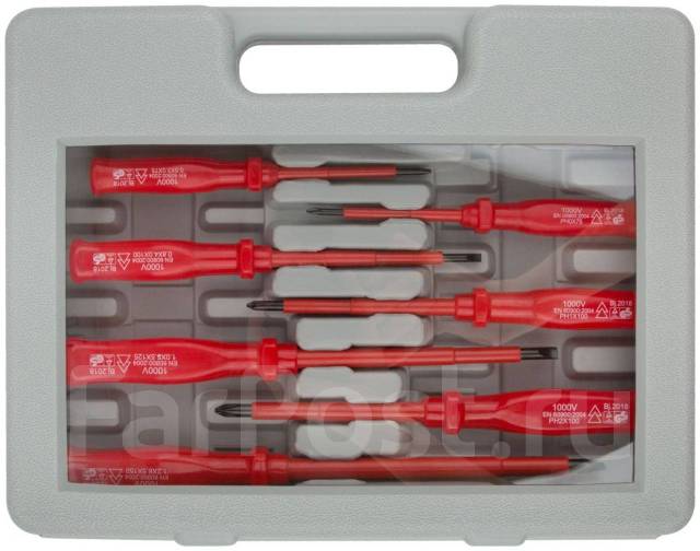 Отвертки изолированные 1000 В, CrV сталь, пластик. ручки, в чемоданчике ...