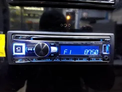 Alpine CDE-193BT ����