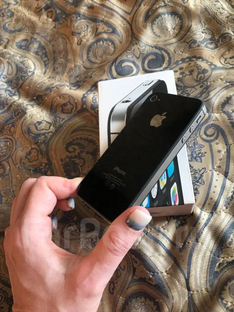 Apple iPhone 4s. �/�, ������ ����