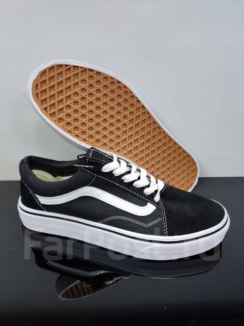 vans 40
