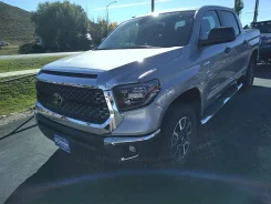 Toyota Tundra. �������, 4wd, 5.7 (381��.�.), ������, 32 861����. ��, �/�. ��� ����� �� ������������ ����