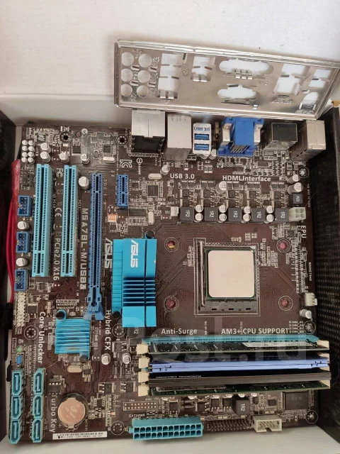 AMD 760G ����