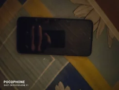Xiaomi Pocophone F1. �/�, �����, 4G LTE ����