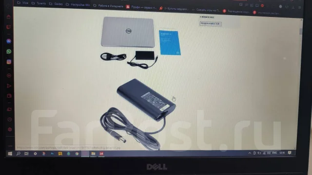 Dell Inspiron. 15.6", 1 600����, ��� 12 ��, ���� 500���, WiFi: 1, Bluetooth: 1, ����������� �� 3��. ����