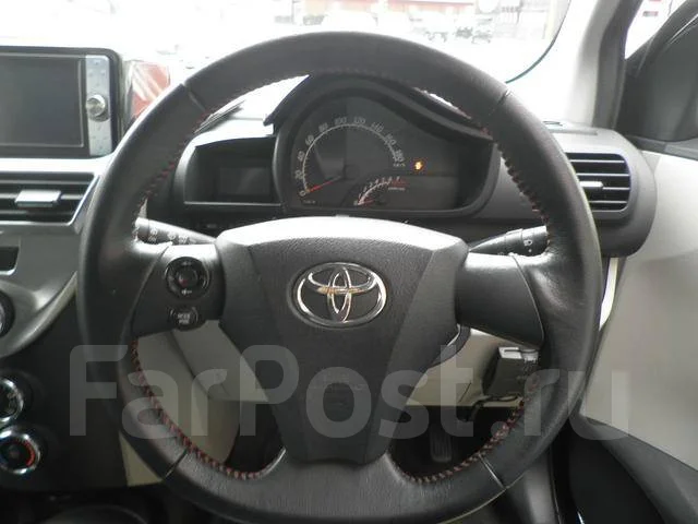 Toyota iQ. ��������, ��������, 1.0 (68��.�.), ������, 68 000����. ��, �/�. ��� ����� �� ������������ ����