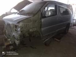 Nissan Caravan Elgrand. QD32 ����