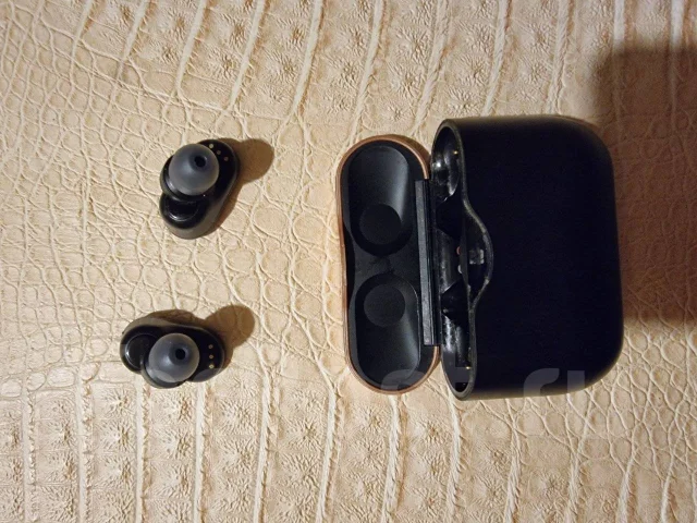Sony WF-1000XM3 ����