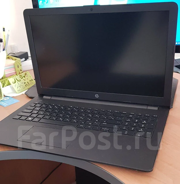HP 15-bw016ur. 15.6", 2,5����, ��� 8 ��, ���� 1 024���, WiFi: 1, Bluetooth: 1, ����������� �� 4��. ����