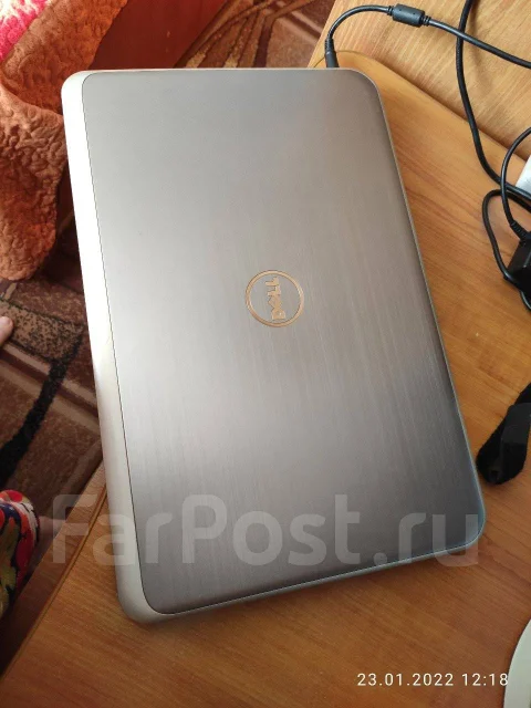Dell Inspiron. 17.3", ��� 8 ��, ���� 1 000���, WiFi: 1 ����
