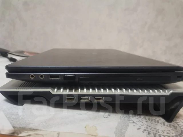 DEXP. 15.6", 2,6����, ��� 4 ��, ���� 450���, WiFi: 1, Bluetooth: 1, ����������� �� 4 400��. ����