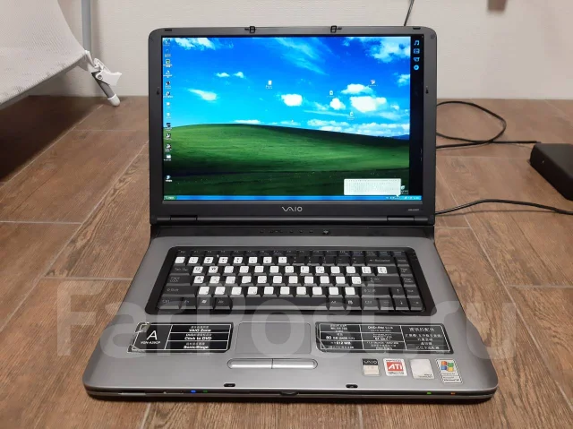 Sony VAIO VGN. 17", 2����, ��� 1024 ��, ���� 60���, WiFi: 1, Bluetooth: 1, ����������� �� 1��. ����