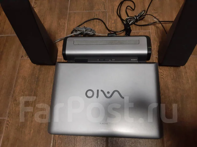 Sony VAIO VGN. 17", 2����, ��� 1024 ��, ���� 60���, WiFi: 1, Bluetooth: 1, ����������� �� 1��. ����