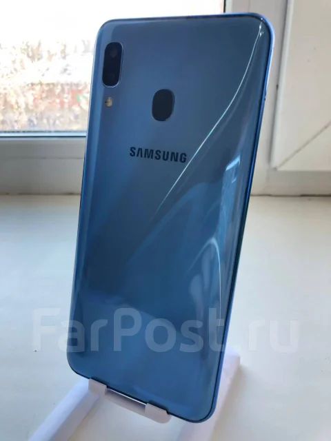 Samsung Galaxy A30. �/�, �����, 3G, 4G LTE, Dual-SIM, NFC ����