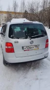 Volkswagen Touran ����