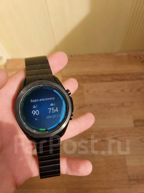 Samsung Galaxy Watch3. GPS, NFC, IP67, IP68 ����