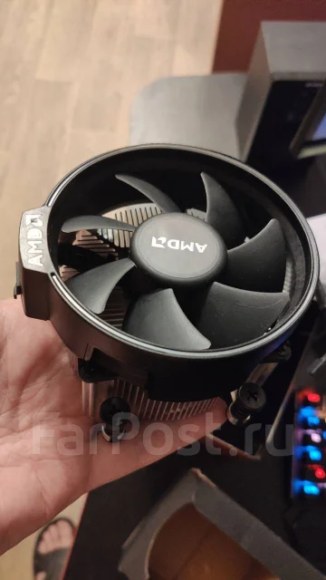 AMD Ryzen 7 2700 ����