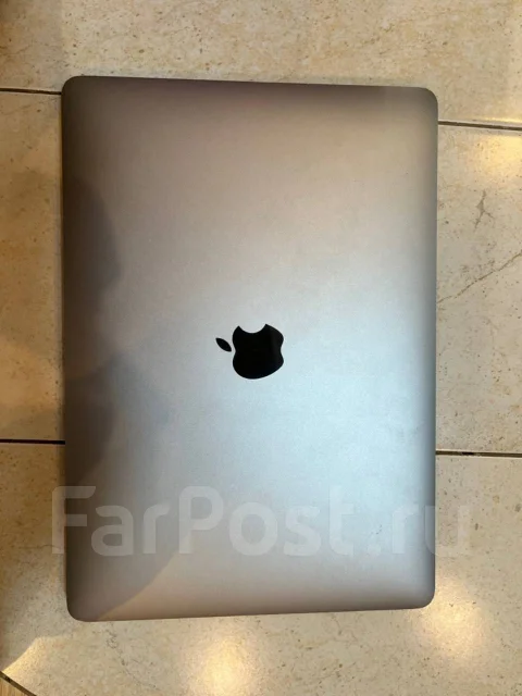 Apple MacBook Pro 13 2018. 13.3", 2,3����, ��� 8 ��, ���� 500���, WiFi: 1, Bluetooth: 1, ����������� �� 10��. ����
