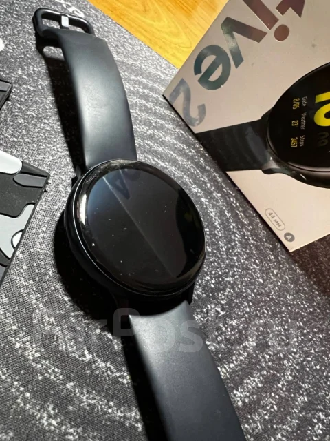 Samsung Galaxy Watch Active2. GPS, NFC, IP68 ����