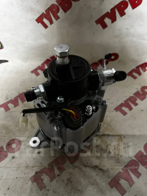 ��������� Mazda R2 50A R21318300B ����