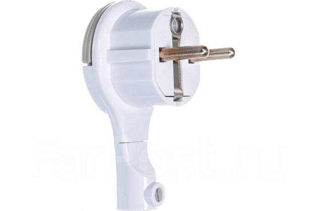 Вилка UNIVersal 5566874 (250В/16А бел. невид. ) Эл. UNIVersal