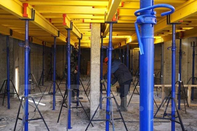 стойки телескопические 