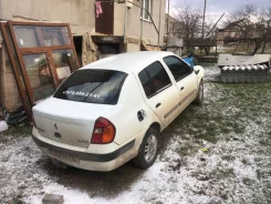 Renault Symbol. R471580, R211068 ����