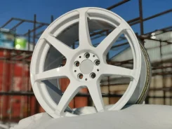 Shogun. 8.5x18", 5x100, ET35, �� 73,1���. ����