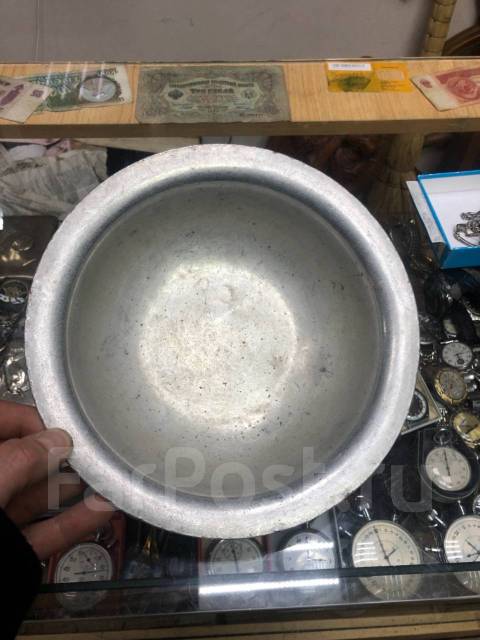 Алюминиевая тарелка СССР, б/у, в наличии. Цена: 1 000₽ во Владивостоке