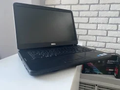 Dell Inspiron N5050 ����