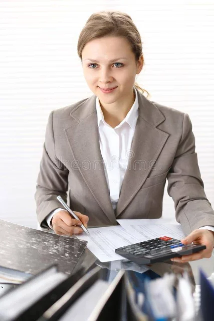 Экономист, работа в ООО \"ВИРЭЙ\" во Владивостоке — вакансии на ФарПосте