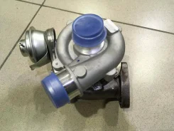 ������� Toyota Avensis 2.0 17201-27030 ����