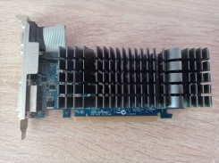 GeForce 210 ����