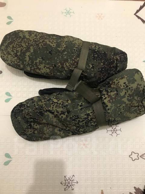 Варежки армейские, новый, в наличии. Цена: 1 000₽ во Владивостоке