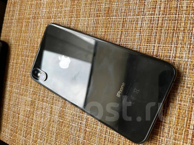 Apple iPhone Xs Max. �/�, �����, 4G LTE, NFC ����