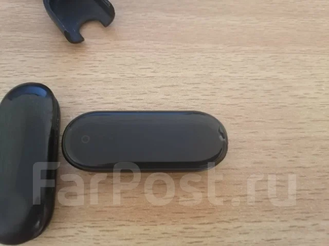 Xiaomi Mi Band 4. IP68 ����