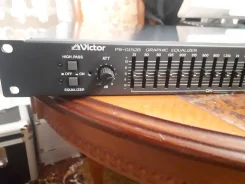Victor ����