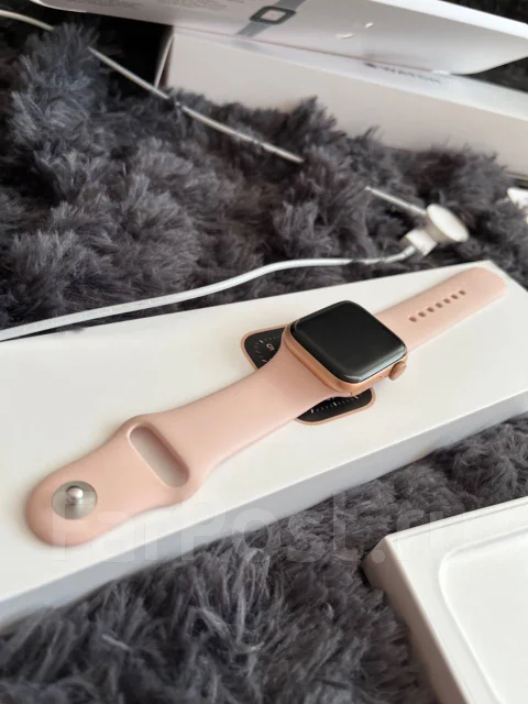 Apple Watch SE ����