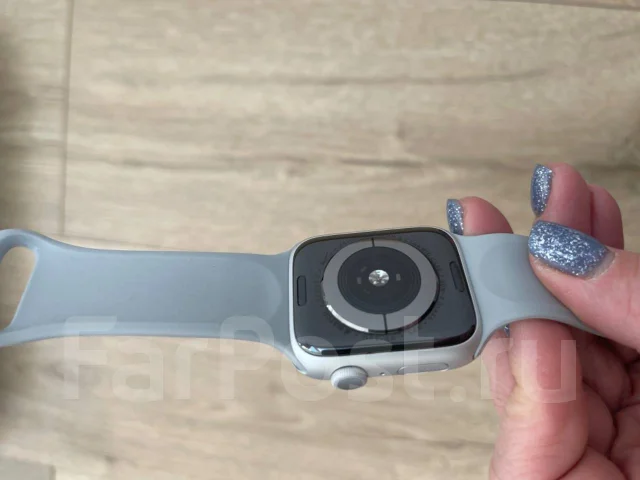 Apple Watch Series 5 Nike+. GPS, NFC ����